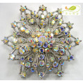 Broche de flor de strass